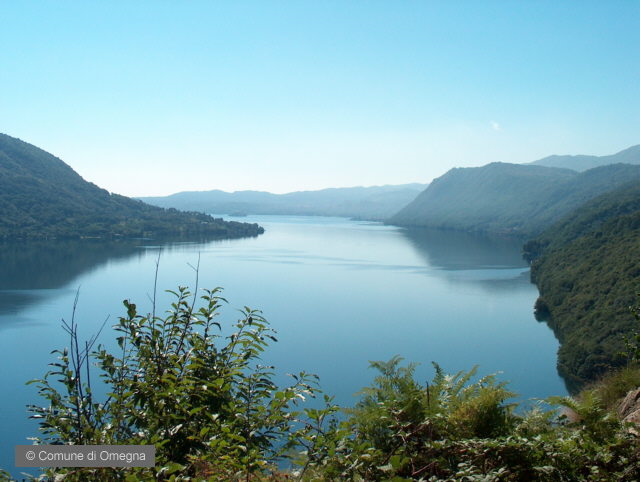 Il lago d'Orta visto da Omegna (località Montezuoli)