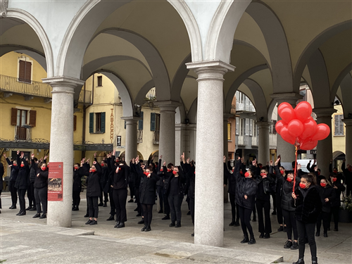 25 novembre: gli studenti del Dalla Chiesa-Spinelli in prima fila contro la violenza di genere