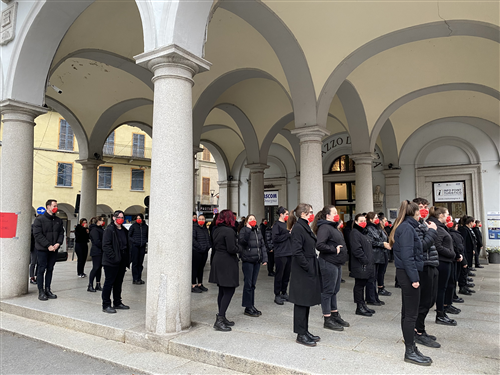 25 novembre: gli studenti del Dalla Chiesa-Spinelli in prima fila contro la violenza di genere